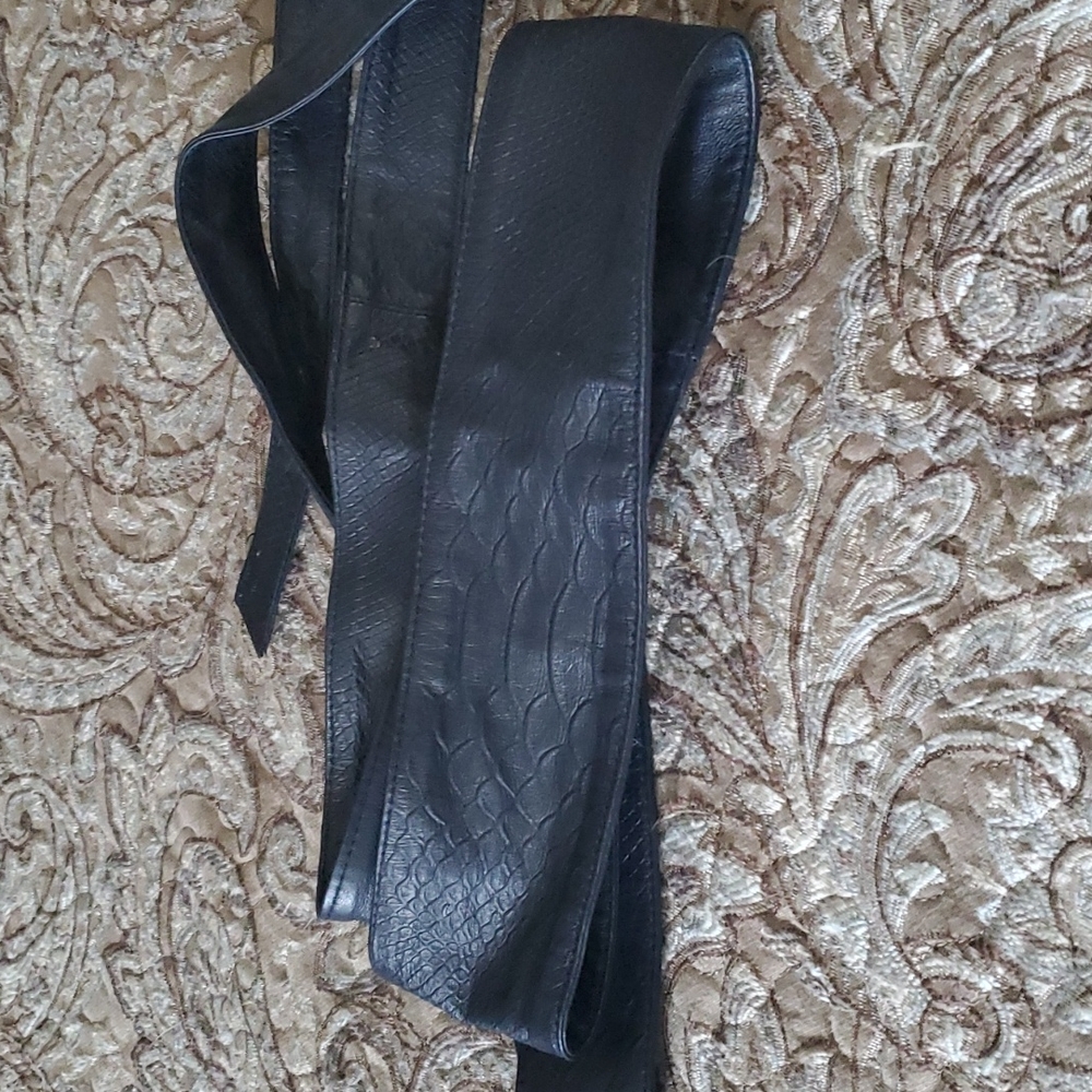 GILI Navy leather belt - Picture 2 of 4